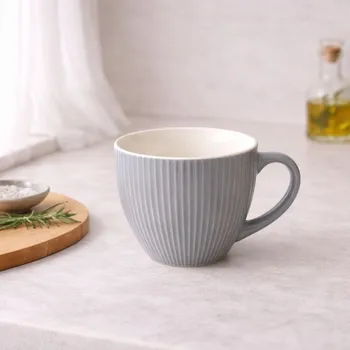 BOLTZE Hrnek tmavě šedý Ranura