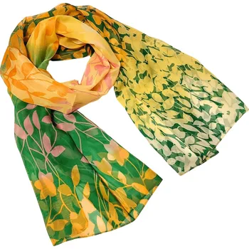 Šála Šála vzdušná - zeleno-žlutá s potiskem listů