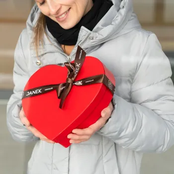 Čokoláda Červené srdce s čokoládou a srdíčkem
