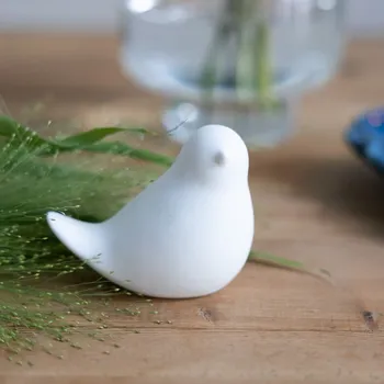 Velikonoční dekorace Storefactory Velikonoční dekorace Elvira 9 cm