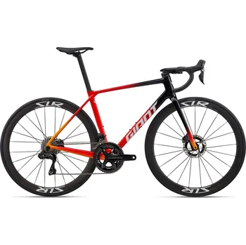 Silniční kolo Giant TCR Advanced Pro-DA Carbon/Rosso Corsa 2026 Průměr kol: 28" (700C), Výška rámu: (50 cm), Velikost rámu: ML