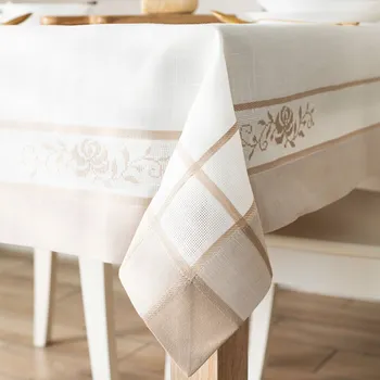 ubrus Bílý ubrus s béžovou výšivkou a lemem 120x160 cm - dekorativní ubrus na stůl