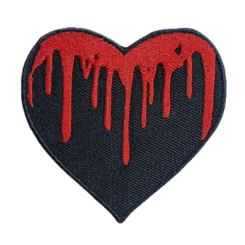 Nažehlovací nášivka - krvavé srdce (7,0 x 6,4 cm)