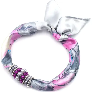 Šátek Magotex Šátek s bižuterií Letuška - šedý s potiskem