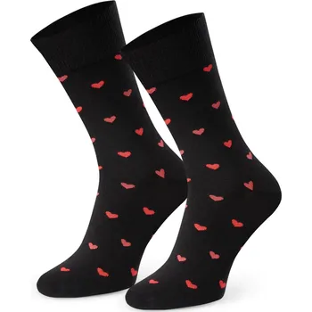 Pánské ponožky Černé pánské srdíčkové ponožky Art.136 KM086 BLACK Velikost: 44/46