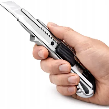 Pracovní nůž NŮŽ NA TAPETY KOVOVÝ ŘEZÁK TAPETÁŘSKÝ S VYMĚNITELNÝMI LAMACÍMI ČEPELMI 18mm