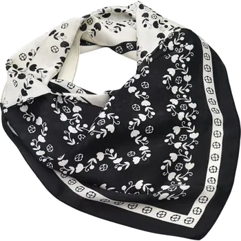 Šátek Šátek - černobílý s drobnými kytičkami