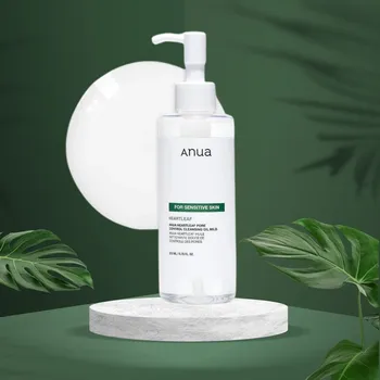 Přípravek na čištění pleti a oči ANUA - Heartleaf Pore Control Cleansing Oil Mild - Odličovací olej bez parfemace - 200 ml