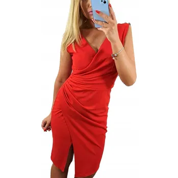 Dámské šaty V905 ČERVENÉ ŠATY BEZ RUKÁVŮ DO OBÁLKY vel. 44 (2XL)