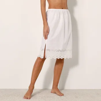 Dámská móda Spodnička pod sukni s madeirovou výšivkou bílá 50