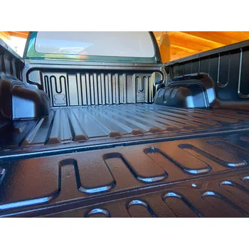 Zátěžový nástřik - lakování korby ochranným lakem pro pick-up