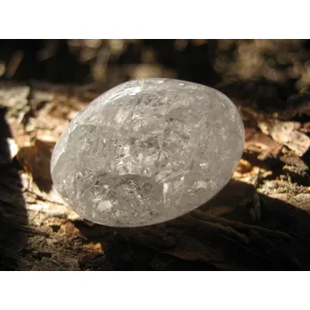 Křišťál pukaný - valoun