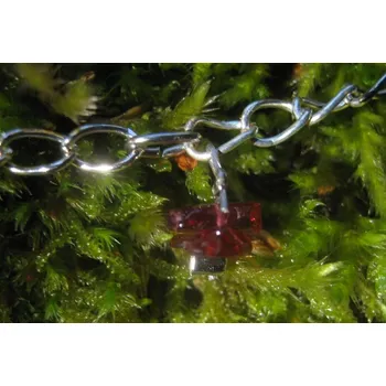 Drahý kámen Granát almandin - nákotník