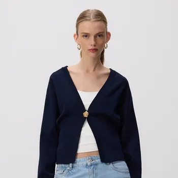 Dámský svetr Reserved - Kardigan s ozdobným zapínáním - tmavomodrá - 762JL-59X - 762JL-59X-M