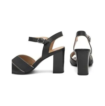 Dámské sandále Sandály Lasocki WYL3119-3Z Černá 39