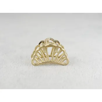 Malý kovový skřipec na vlasy Barva: zlatá