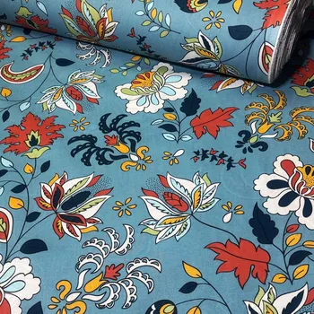 Bavlněná látka kytičky na Modrém