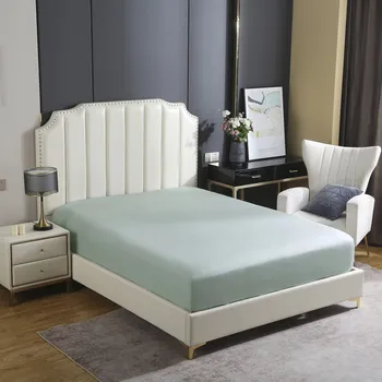 Prostěradlo Prostěradlo s gumou Spod Igły i Nitki bavlněný satén 200 x 220 cm