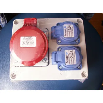 Rozvaděč FAMATEL STAVEBNÍ ROZVODNICE SILOVÁ SKŘÍŇ 16A/400V + 230V IP54 3073.0032
