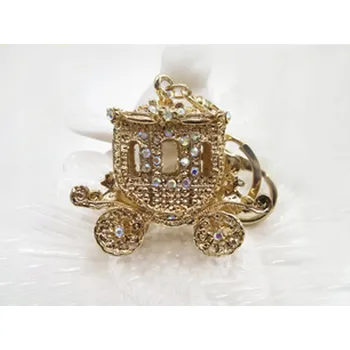 PŘÍVĚSEK NA KLÍČE NA KLÍČE PŘÍVĚSEK NA KABELKU KARETA POPELKA DÁREK