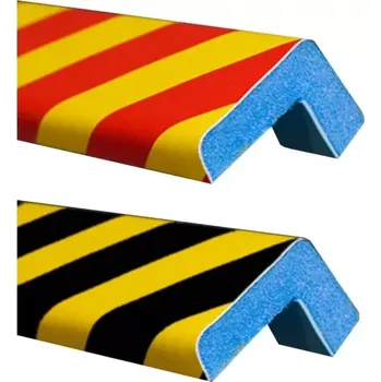 Dětská zábrana Černo-žlutá pěnová reflexní výstražná ochrana rohů zdí, stěn typ AC - délka 100 cm, výška 4,5 cm - 45003650