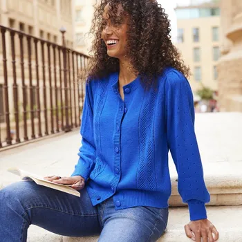 Dámský svetr Ažurový svetr na knoflíky modrá 46/48