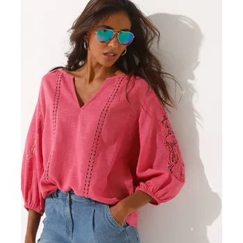 Dámská halenka Jednobarevná halenka s macramé a ažurovou výšivkou růžová 54