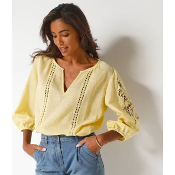 Dámská halenka Halenka se 7/8 rukávy a ažurovou výšivkou žlutá 46