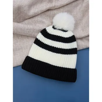 Čepice Sinsay - Čepice beanie - černá - 9199I-99X - 9199I-99X-M