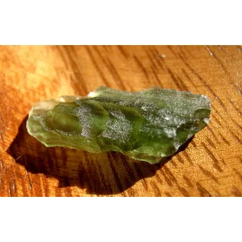 Sběratelství Vltavín - surový kámen_2