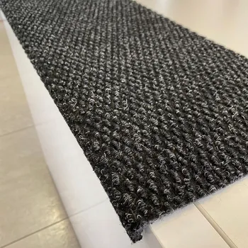 Nášlap na schod Černý kobercový samolepicí protiskluzový nášlap na schody FLOMA Perla - délka 80 cm, šířka 24 cm, výška 1,5 cm - 80011556