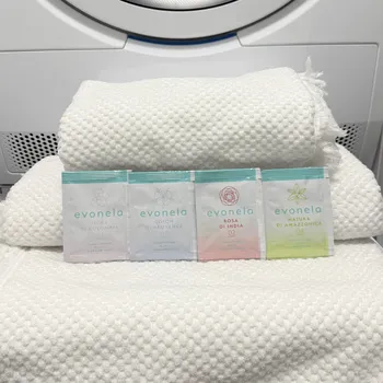 Parfém na praní Discovery Set Evonela: 4 luxusní parfémy na praní (4x10 ml = 8 praní)