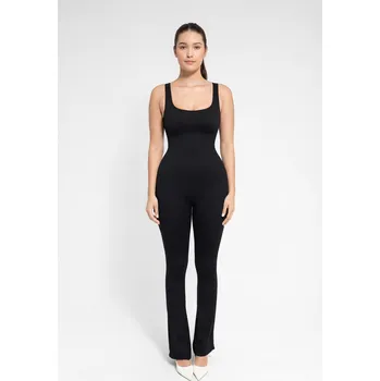 Dámský overall Tvarující zvonový overal na každou příležitost, ČERNÝ velikost ostatní: 3XL/4XL