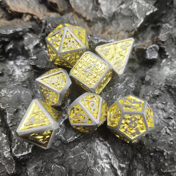 Příslušenství k deskovým hrám DRAČÍ VEJCE SADA 7 KOVOVÝCH RPG kostek