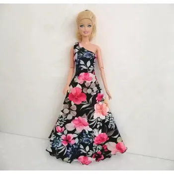 Doplněk pro panenku Barbie - české originální oblečky pro panenku - šaty dlouhé černé s červenými květy