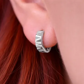 Náušnice Ocelové náušnice zdobené Aubree - Stříbrná