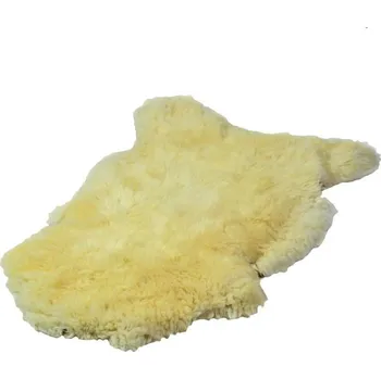 Koberec Ovčí kožešina II. jakost (různé barvy) - světlá