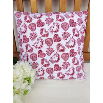 Povlak na polštářek Povlak na polštář 40 x 40 cm – Červená zdobená srdíčka| Ruční výroba z bavlny