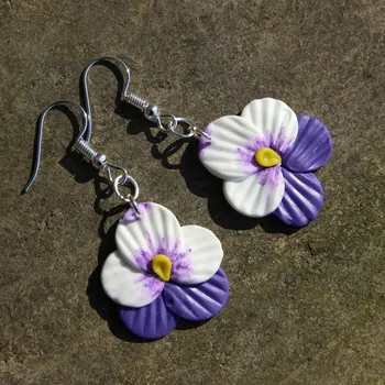 Náušnice CircusMind Náušnice visací dámské bílé Macešky S2310