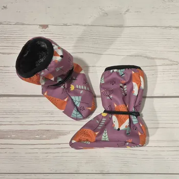 Capáčky Yháček Botičky Yháček, softshell s beránkem, Liščí hlavy na starofialové Velikost:: M