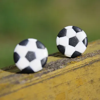 Náušnice CircusMind Náušnice napichovací dámské černé Fotbalové míče S2240