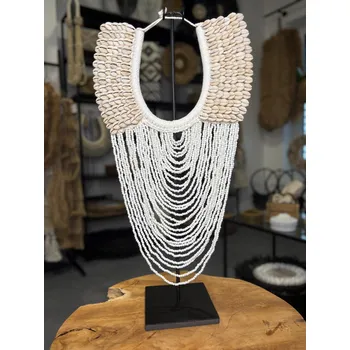 Náhrdelník NÁHRDELNÍK S MUŠLEMI BÍLÝ