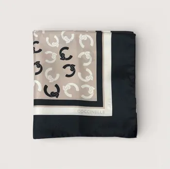 Kabelka COCCINELLE C-ME ALL-OVER ŠÁTEK MULTI ROSETTE SS26