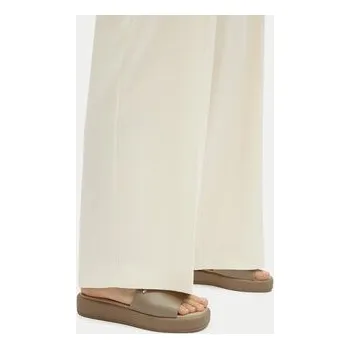 Dámské pantofle Nazouváky Lasocki ASTI ARC-3032-13 Béžová 39