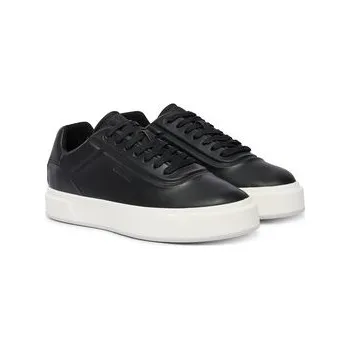 Dámské tenisky Sneakersy Calvin Klein Basket Cupsole Oxf Lup Hf Lth YM0YM01452 Černá 41
