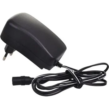 Solight univerzální síťový adaptér 2500mA, stabilizovaný, výměnné konektory - DA28