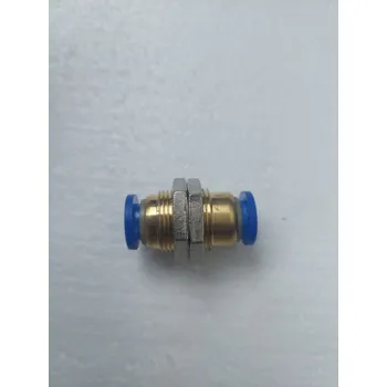 Zmrzlinovač Přechodová matka na hadičky nášlehu do vaničky.