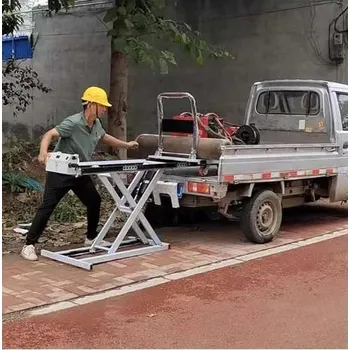 zvedák Elektrokolobezky Elektrická nůžková zvedací plošina pro bezpečnou manipulaci s těžkým zbožím