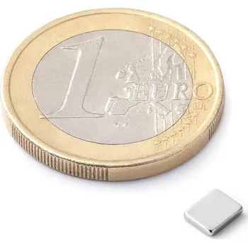 Dekorativní magnet Neodymový magnet kvádr 5&nbsp;×&nbsp;4&nbsp;×&nbsp;1&nbsp;mm, síla 360&nbsp;g