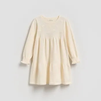 Dívčí oblečení Reserved - Pletené šaty s výšivkou - tělová - 223DB-02X - 223DB-02X-98